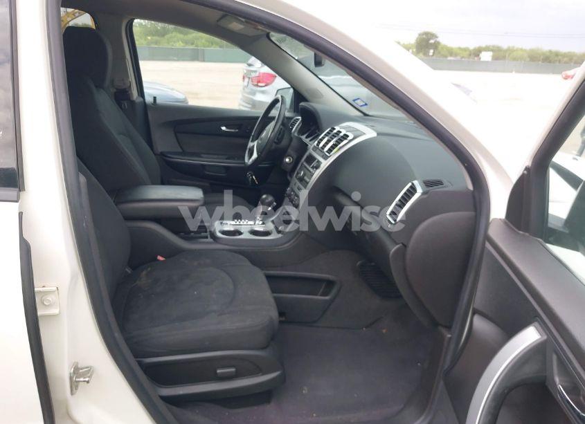 Photo 5 of 2012 Gmc Acadia SLE (VIN 1GKKVPEDXCJ256972)