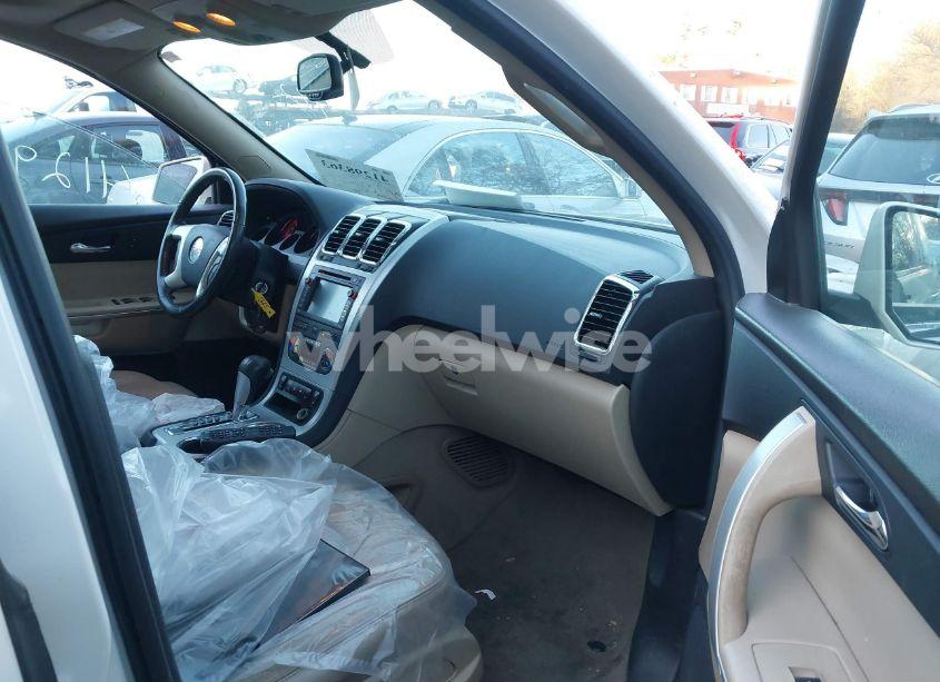 Photo 5 of 2011 Gmc Acadia SLT-1 (VIN 1GKKVRED1BJ268311)