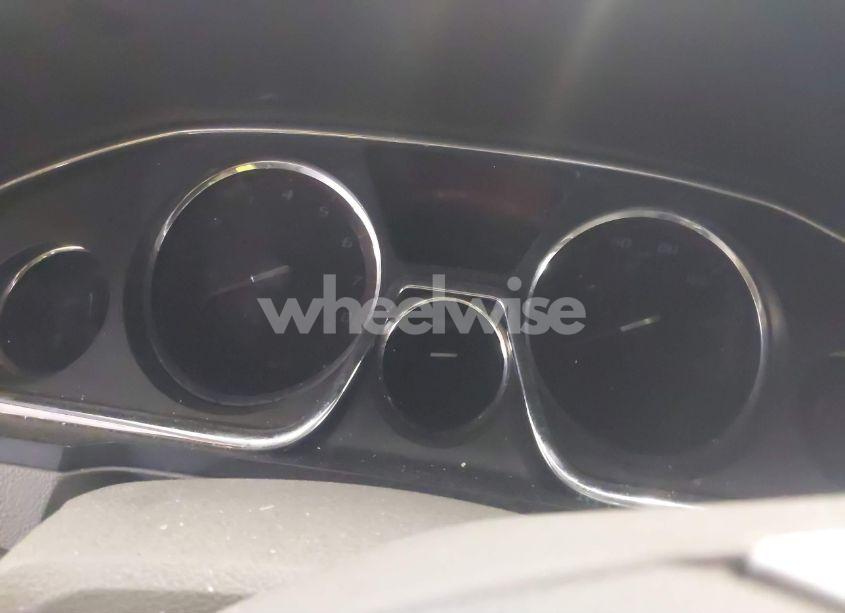 Photo 15 of 2016 Gmc Acadia SLT (VIN 1GKKVRKD2GJ103301)