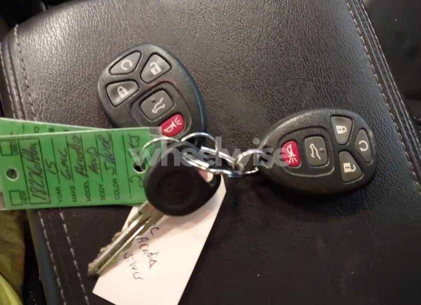 Photo 11 of 2015 Gmc Acadia SLT-1 (VIN 1GKKVRKD7FJ352210)