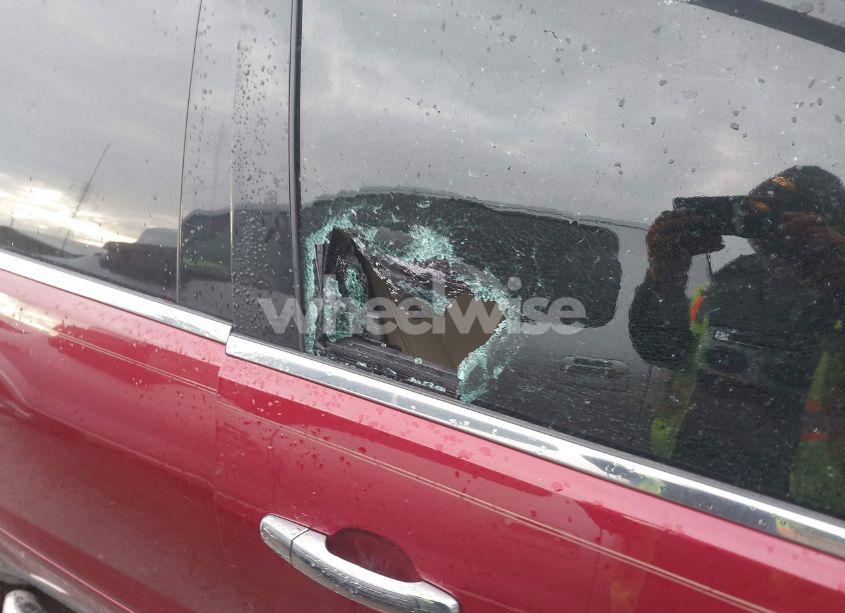 Photo 19 of 2011 Gmc Acadia SLT-2 (VIN 1GKKVSED1BJ177062)