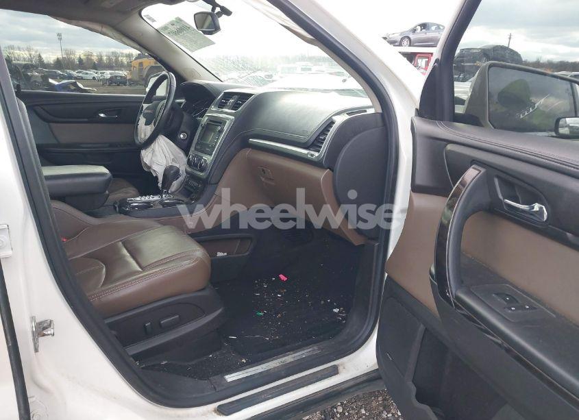 Photo 5 of 2014 Gmc Acadia SLT-2 (VIN 1GKKVSKD1EJ373835)