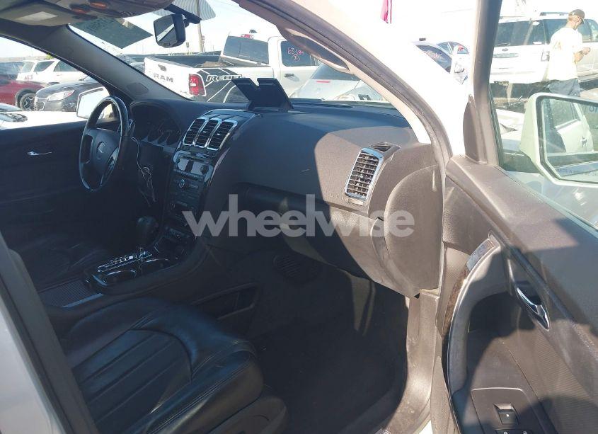 Photo 5 of 2011 Gmc Acadia DENALI (VIN 1GKKVTEDXBJ401693)