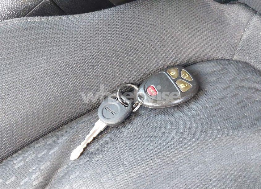 Photo 11 of 2010 Gmc Acadia SL (VIN 1GKLRKED2AJ152923)