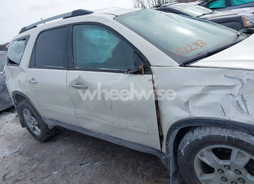 Photo 13 of 2010 Gmc Acadia (VIN 1GKLRLED1AJ252243)