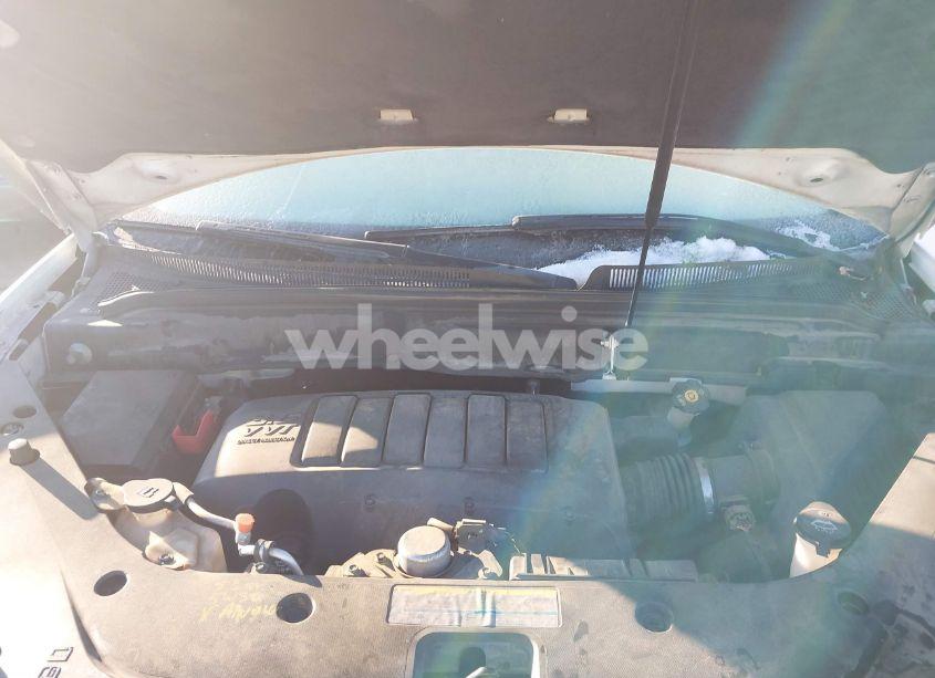 Photo 10 of 2010 Gmc Acadia (VIN 1GKLRLED3AJ131147)