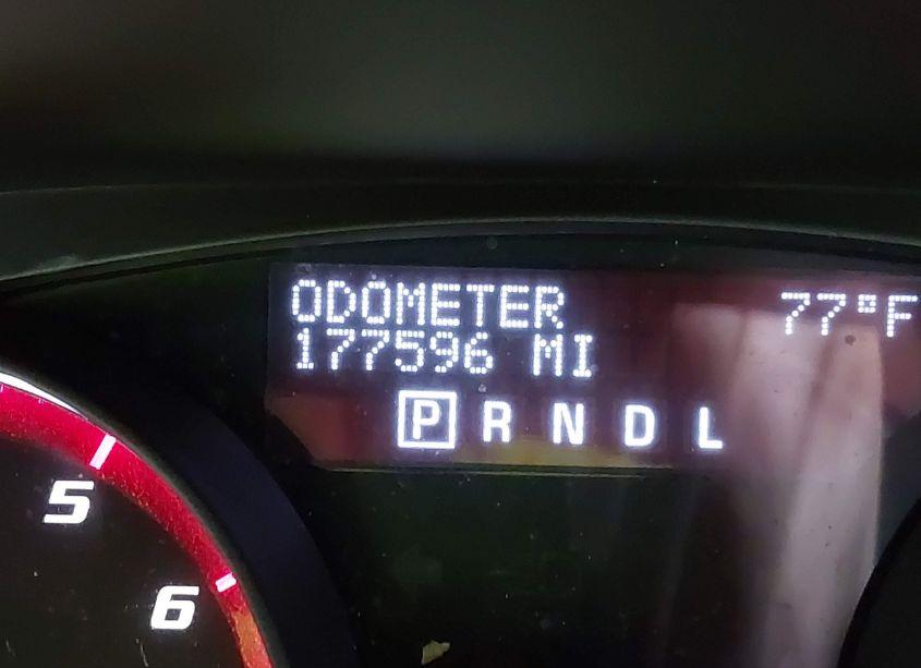 Photo 7 of 2010 Gmc Acadia SLE (VIN 1GKLRLED4AJ224372)