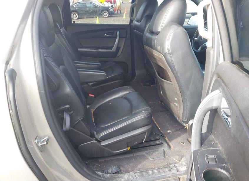 Photo 8 of 2010 Gmc Acadia SLE (VIN 1GKLRLEDXAJ246067)