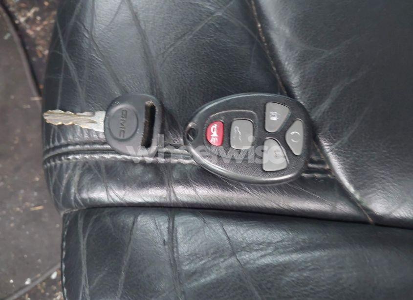 Photo 11 of 2010 Gmc Acadia SLT-1 (VIN 1GKLRMED7AJ146062)