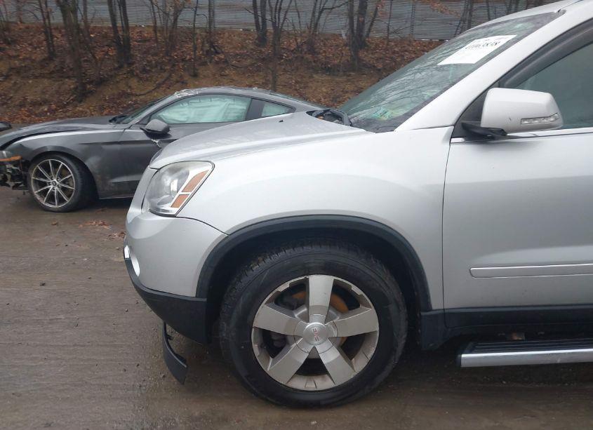 Photo 13 of 2010 Gmc Acadia SLT-1 (VIN 1GKLRMED9AJ194632)