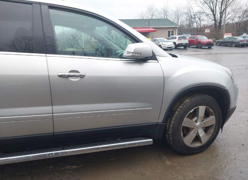 Photo 16 of 2010 Gmc Acadia SLT-1 (VIN 1GKLRMED9AJ194632)