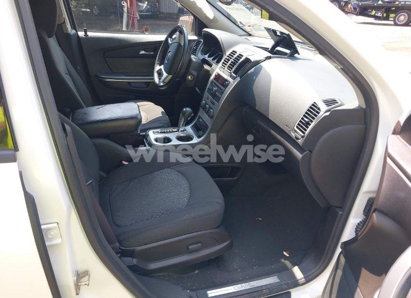 Photo 5 of 2010 Gmc Acadia SLE (VIN 1GKLVLED3AJ109600)