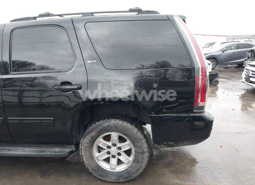 Photo 19 of 2010 Gmc Yukon SLT (VIN 1GKMCCE35AR203481)