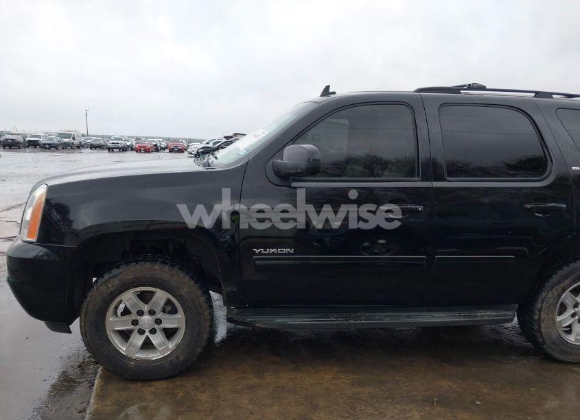 Photo 22 of 2010 Gmc Yukon SLT (VIN 1GKMCCE35AR203481)