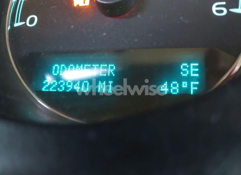 Photo 15 of 2011 Gmc Yukon SLE (VIN 1GKS1AE00BR152741)