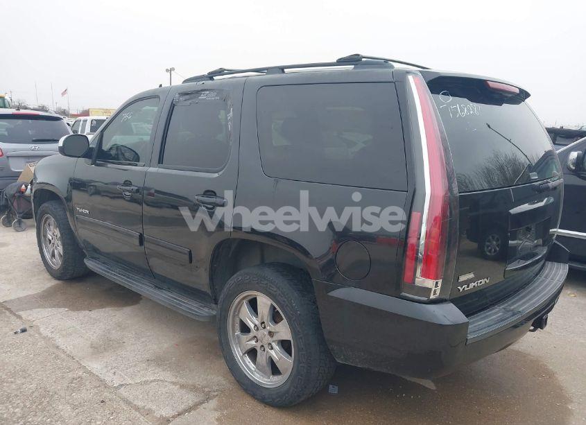 Photo 3 of 2011 Gmc Yukon SLE (VIN 1GKS1AE00BR152741)