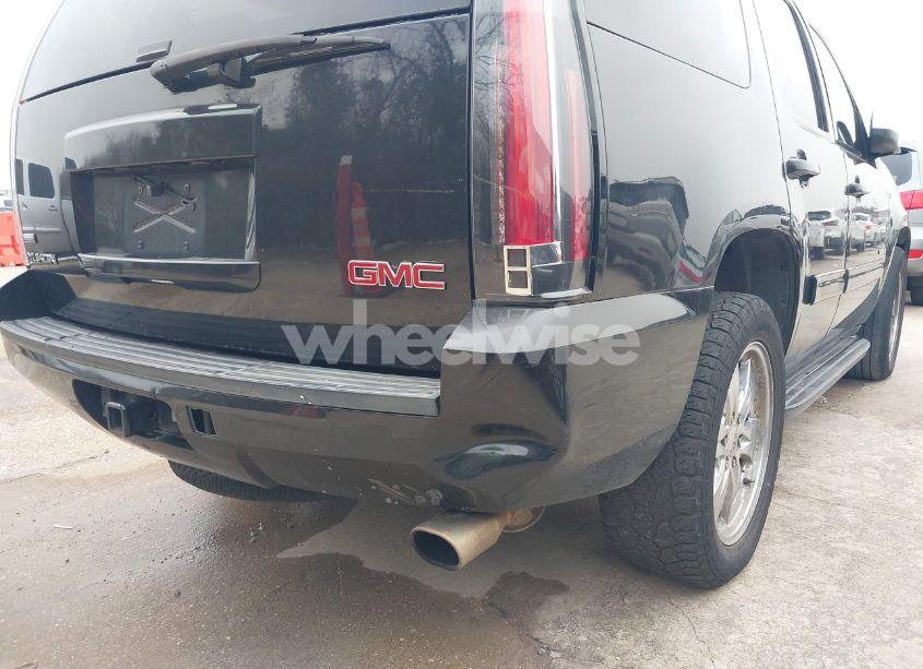 Photo 6 of 2011 Gmc Yukon SLE (VIN 1GKS1AE00BR152741)