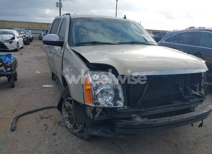 2011 Gmc Yukon SLE (VIN 1GKS1AE05BR293241) main photo