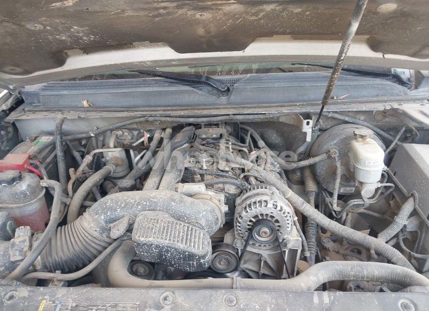 Photo 10 of 2011 Gmc Yukon SLE (VIN 1GKS1AE06BR136446)