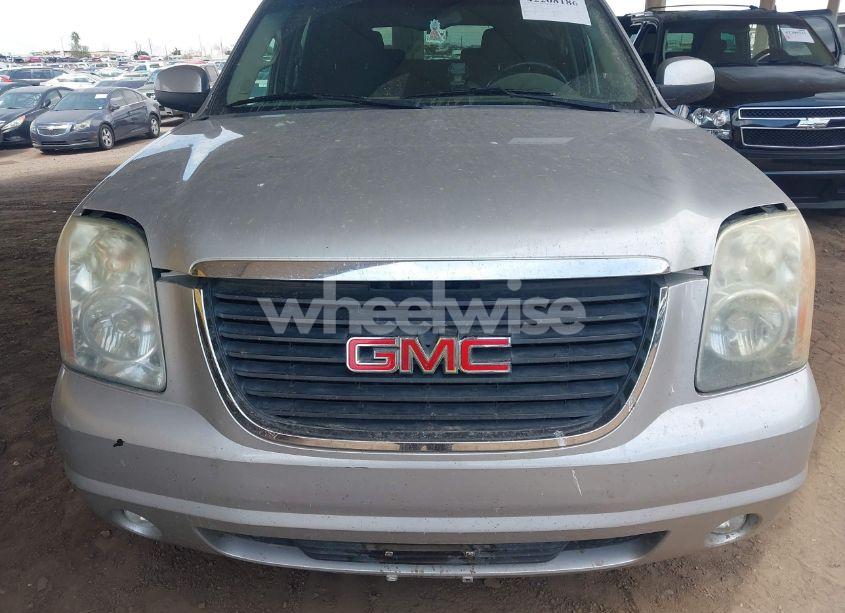 Photo 6 of 2011 Gmc Yukon SLE (VIN 1GKS1AE06BR136446)