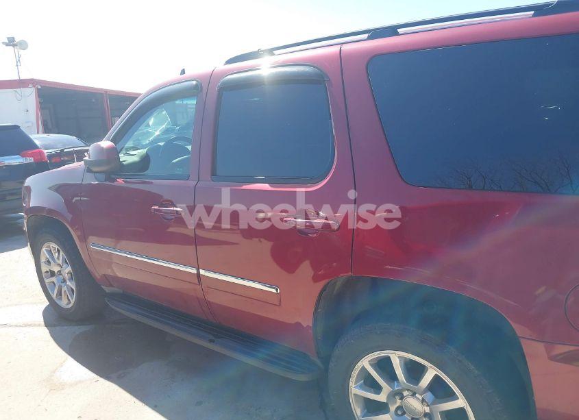 Photo 14 of 2011 Gmc Yukon SLE (VIN 1GKS1AE07BR279597)