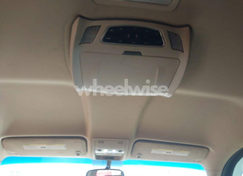 Photo 19 of 2011 Gmc Yukon SLE (VIN 1GKS1AE07BR279597)