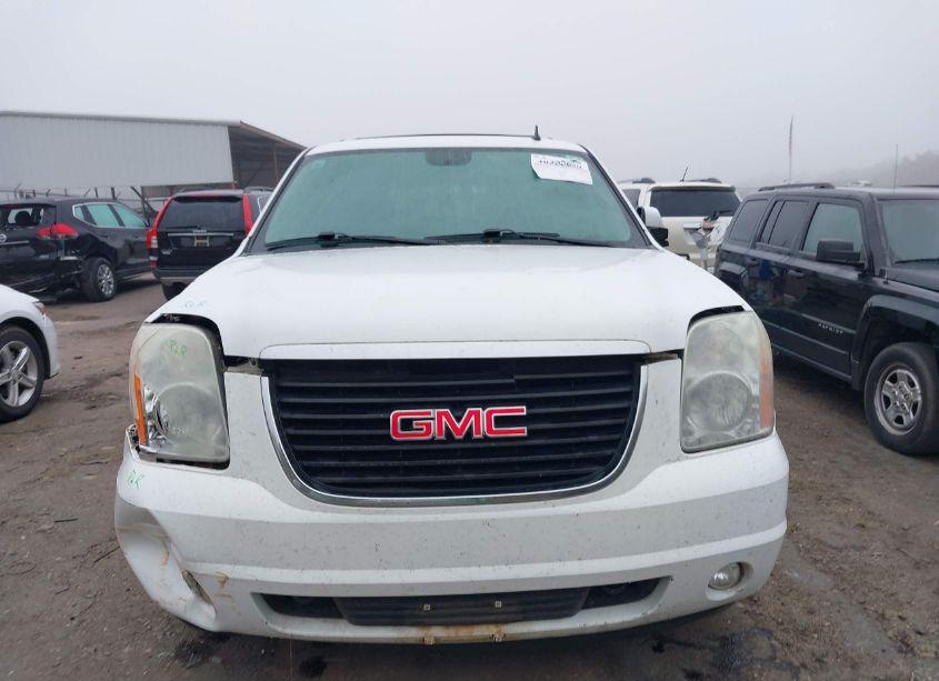 Photo 12 of 2013 Gmc Yukon SLE (VIN 1GKS1AE07DR111140)