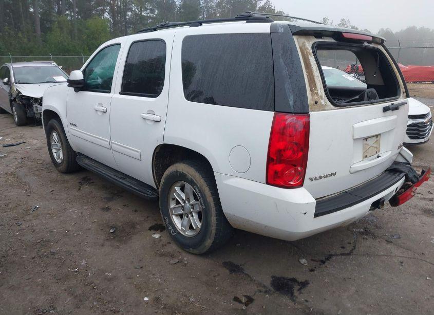Photo 3 of 2013 Gmc Yukon SLE (VIN 1GKS1AE07DR111140)