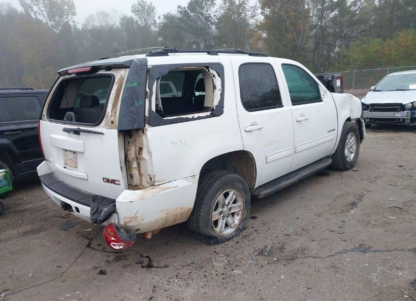 Photo 4 of 2013 Gmc Yukon SLE (VIN 1GKS1AE07DR111140)