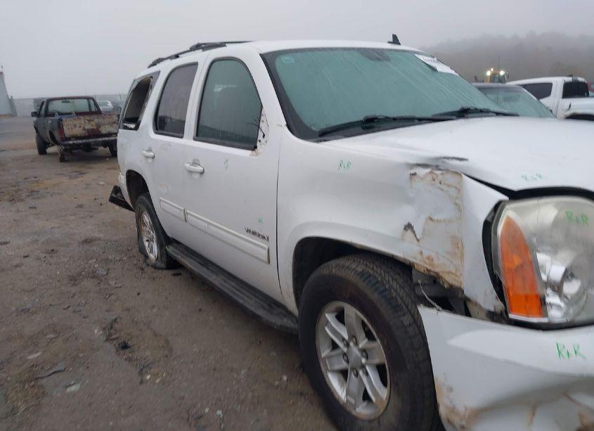 Photo 6 of 2013 Gmc Yukon SLE (VIN 1GKS1AE07DR111140)