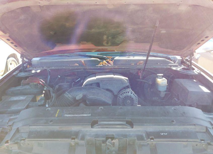 Photo 10 of 2011 Gmc Yukon SLE (VIN 1GKS1AE09BR118197)