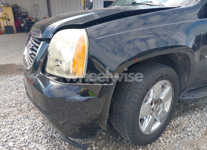 Photo 6 of 2011 Gmc Yukon SLE (VIN 1GKS1AE0XBR299195)