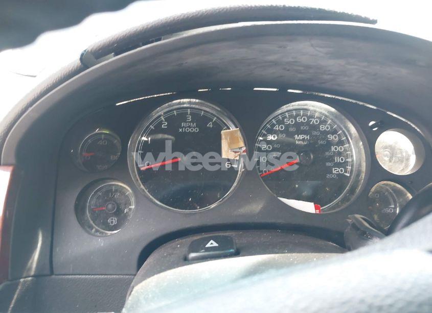 Photo 7 of 2011 Gmc Yukon SLE (VIN 1GKS1AE0XBR299195)