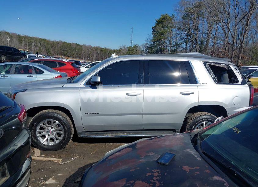 Photo 14 of 2018 Gmc Yukon SLE (VIN 1GKS1AKC0JR187728)