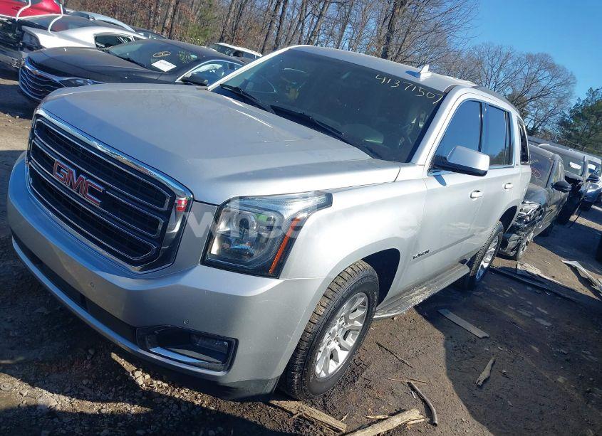 Photo 2 of 2018 Gmc Yukon SLE (VIN 1GKS1AKC0JR187728)