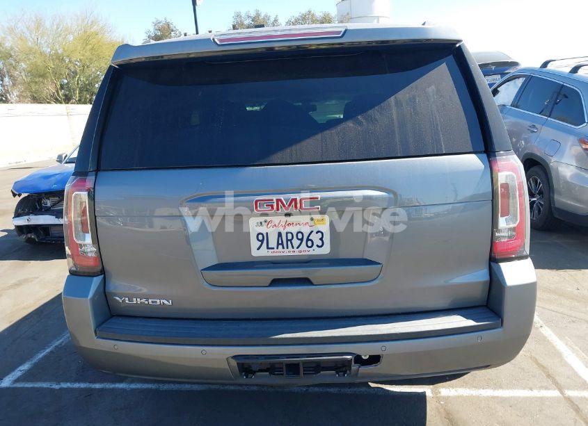 Photo 16 of 2019 Gmc Yukon SLE (VIN 1GKS1AKC0KR322272)
