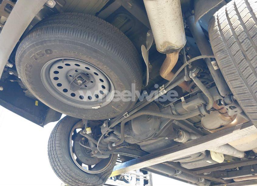 Photo 19 of 2019 Gmc Yukon SLE (VIN 1GKS1AKC0KR322272)