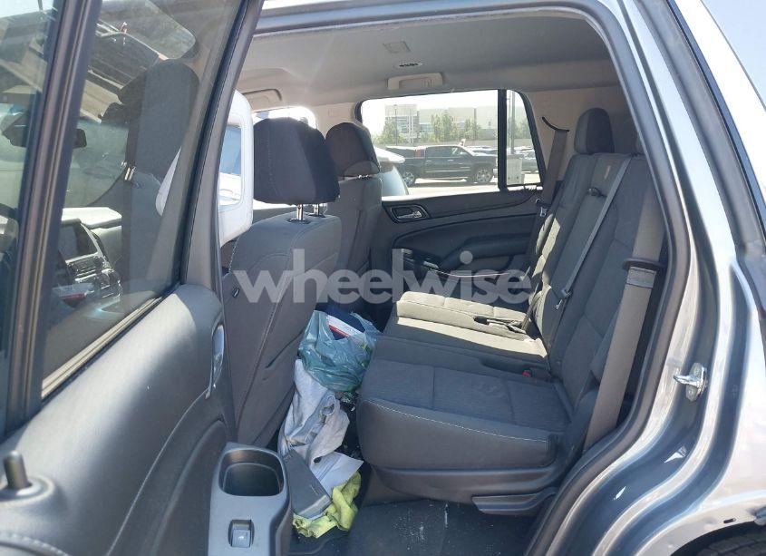 Photo 8 of 2019 Gmc Yukon SLE (VIN 1GKS1AKC0KR322272)