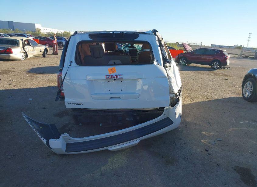 Photo 16 of 2019 Gmc Yukon SLE (VIN 1GKS1AKC2KR104950)