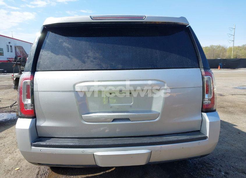 Photo 16 of 2015 Gmc Yukon SLE (VIN 1GKS1AKC8FR540627)