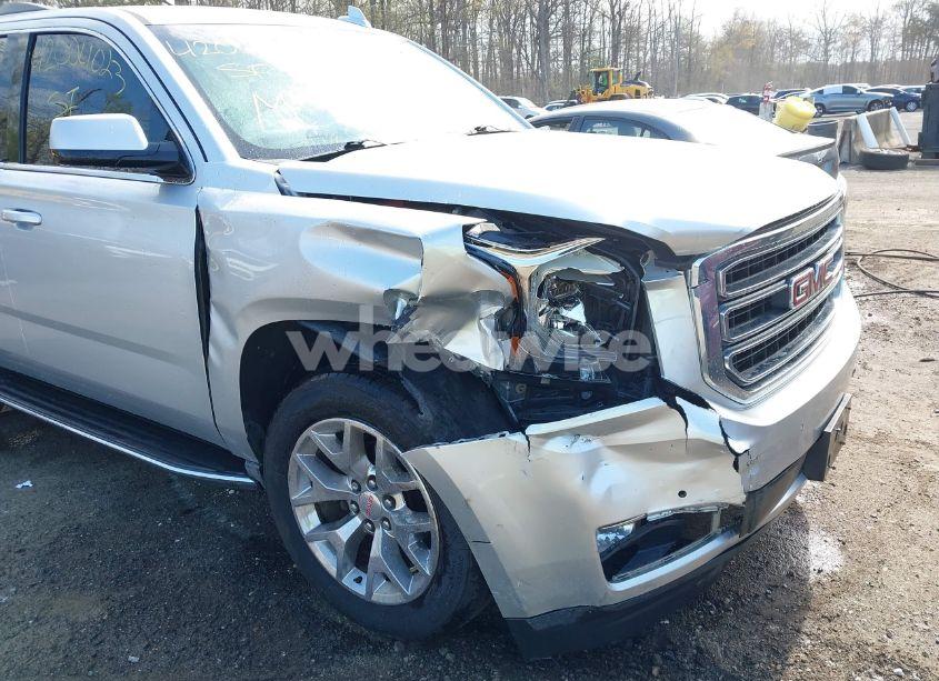 Photo 6 of 2015 Gmc Yukon SLE (VIN 1GKS1AKC8FR540627)
