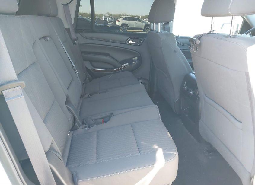 Photo 8 of 2017 Gmc Yukon SLE (VIN 1GKS1AKC9HR395214)