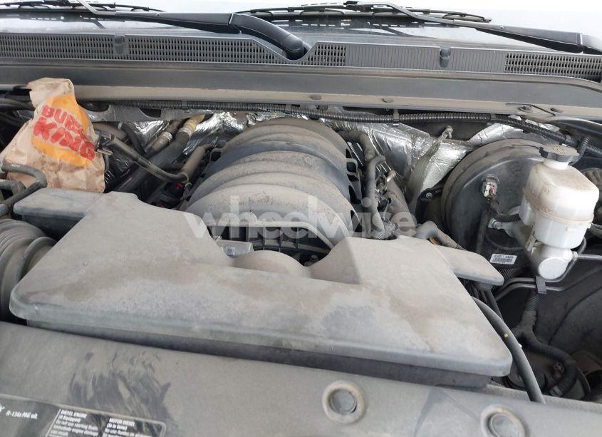 Photo 10 of 2016 Gmc Yukon SLT (VIN 1GKS1BKC0GR161693)