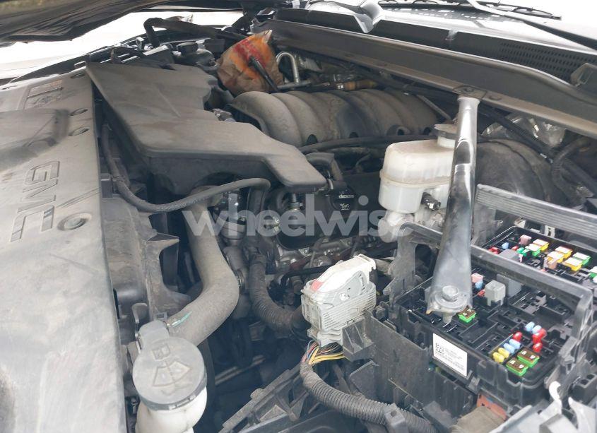 Photo 12 of 2016 Gmc Yukon SLT (VIN 1GKS1BKC0GR161693)