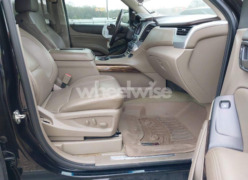 Photo 5 of 2016 Gmc Yukon SLT (VIN 1GKS1BKC0GR161693)