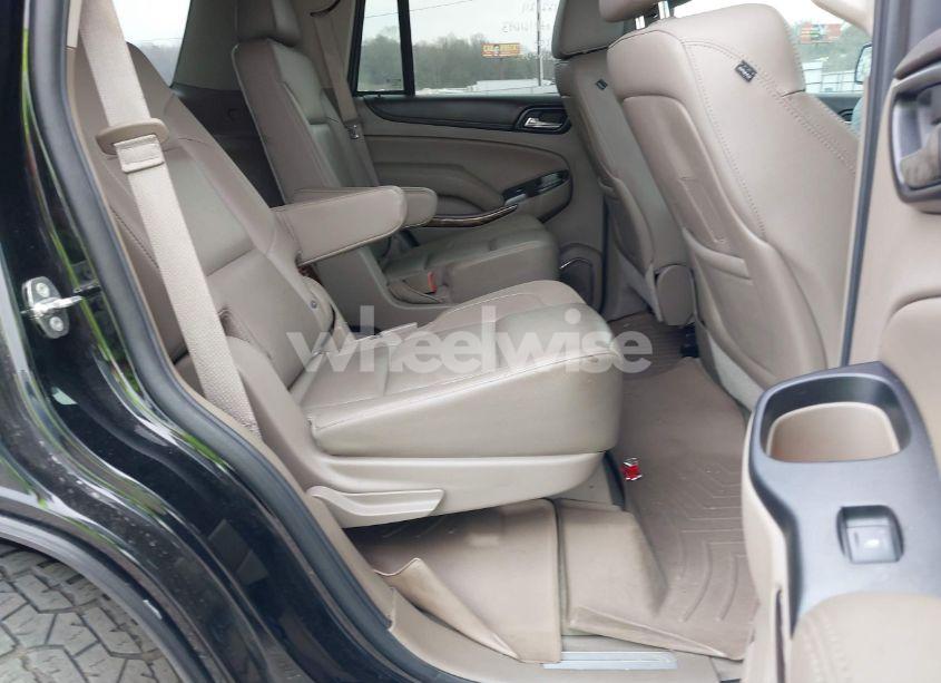 Photo 8 of 2016 Gmc Yukon SLT (VIN 1GKS1BKC0GR161693)