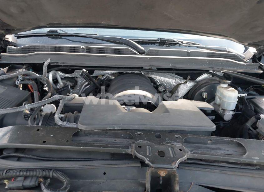 Photo 10 of 2015 Gmc Yukon SLT (VIN 1GKS1BKC1FR539194)