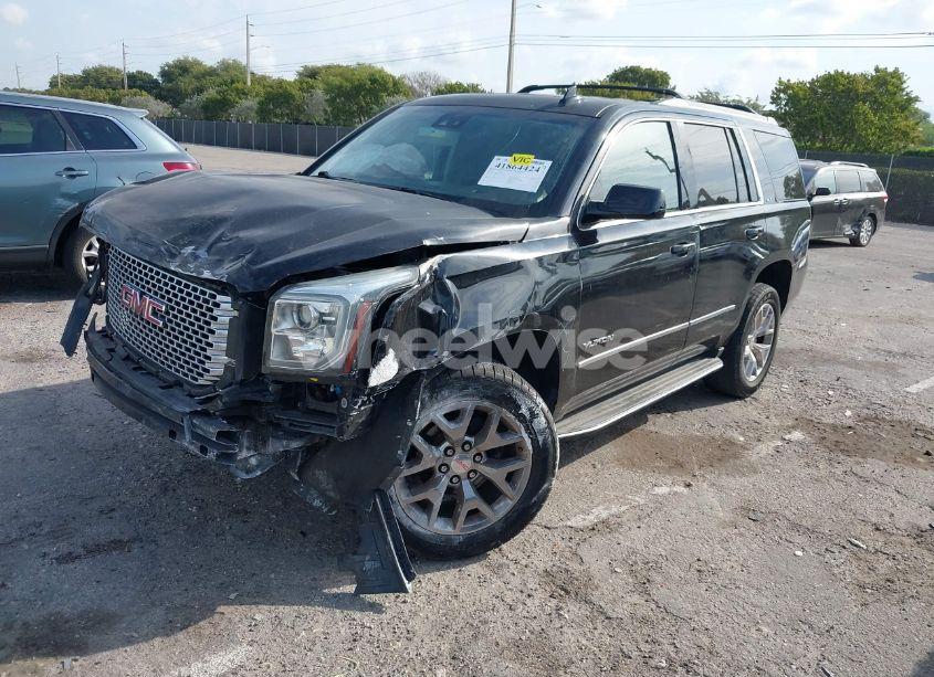 Photo 2 of 2015 Gmc Yukon SLT (VIN 1GKS1BKC1FR539194)