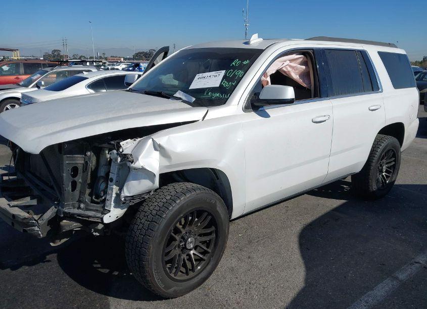 Photo 2 of 2017 Gmc Yukon SLT (VIN 1GKS1BKC1HR343615)