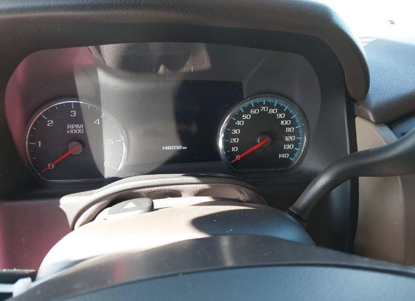 Photo 7 of 2017 Gmc Yukon SLT (VIN 1GKS1BKC1HR343615)